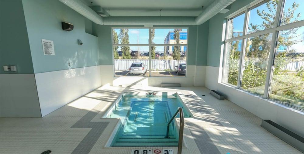 Radisson Hotel & Conference Centre Calgary Airport Kültér fotó
