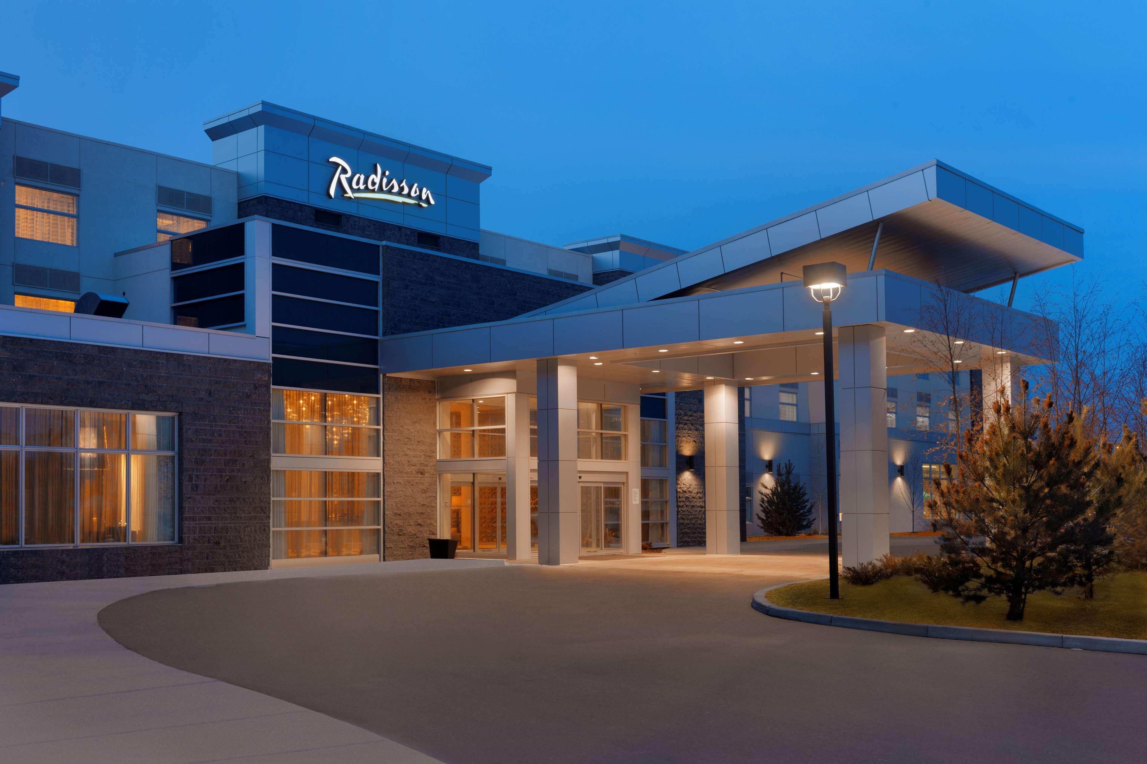 Radisson Hotel & Conference Centre Calgary Airport Kültér fotó